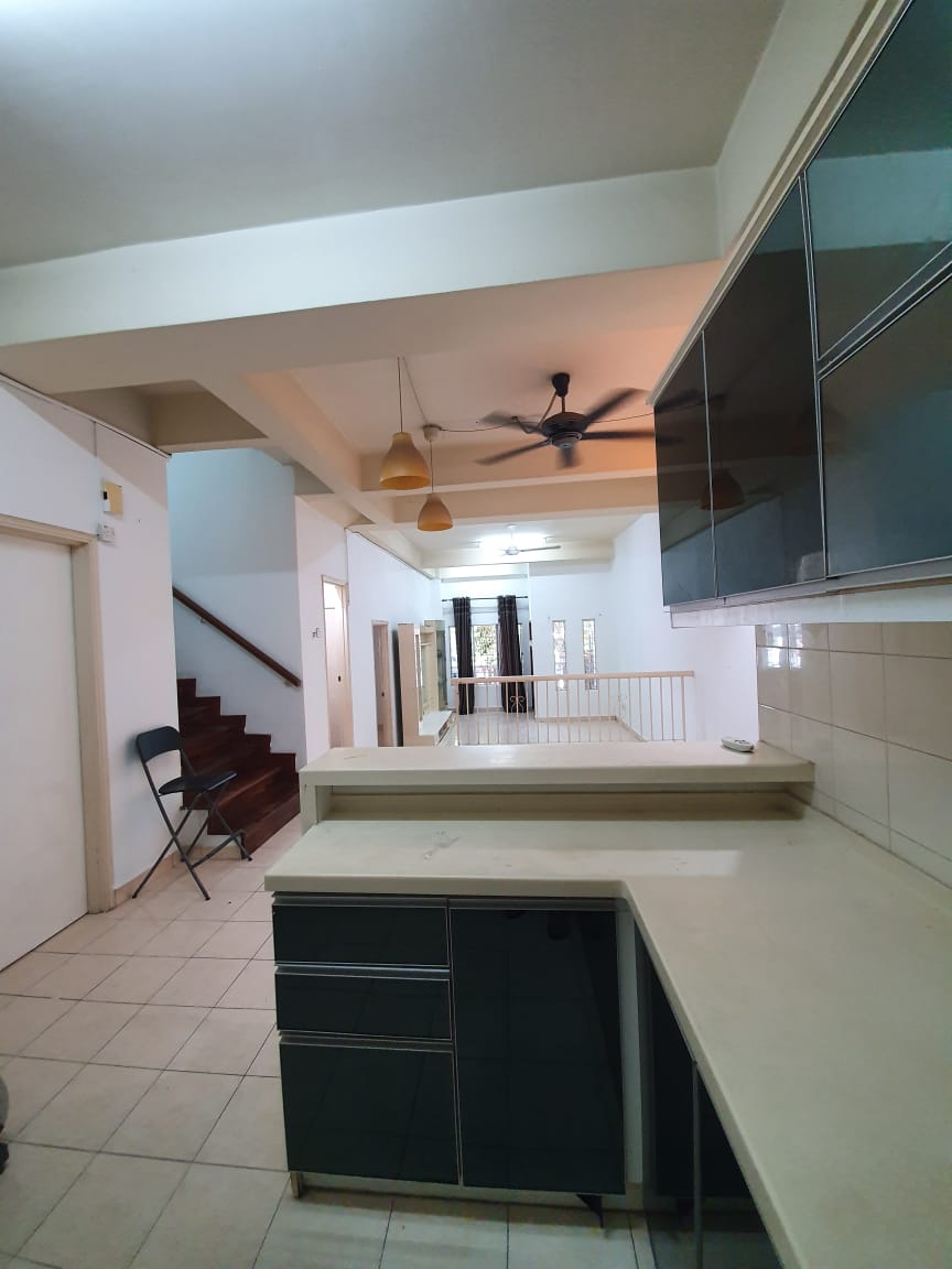 Taman Sungai Besi Indah Town House - photo 2