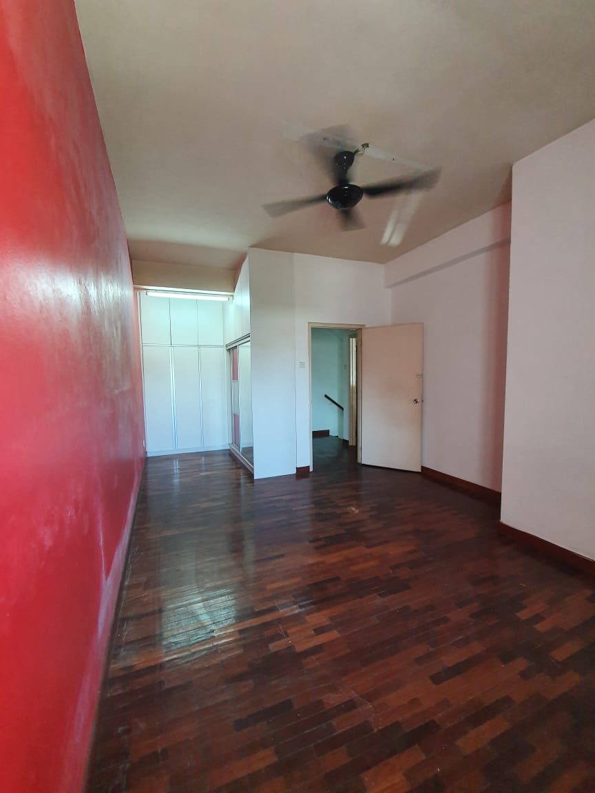 Taman Sungai Besi Indah Town House - photo 12