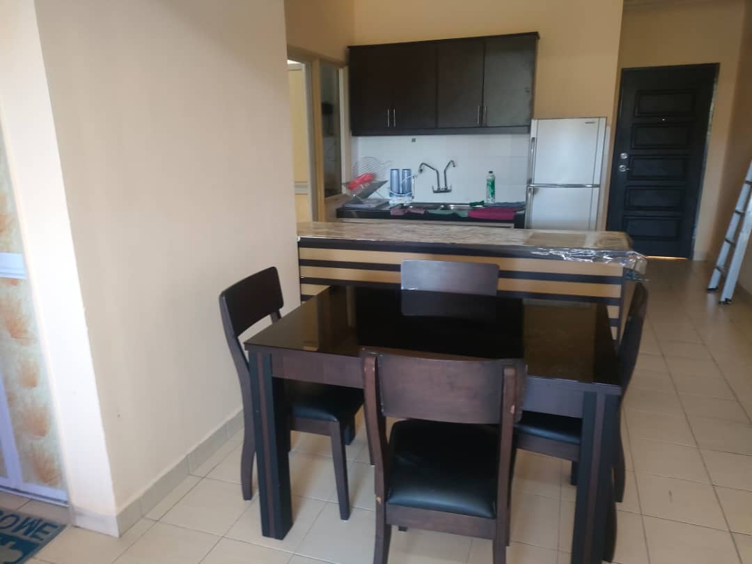 Serdang Villa Apartment Bukit Serdang - photo 2