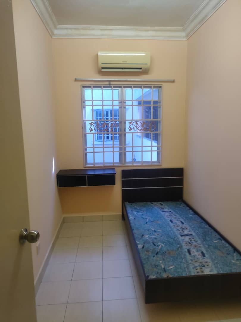 Serdang Villa Apartment Bukit Serdang - photo 4