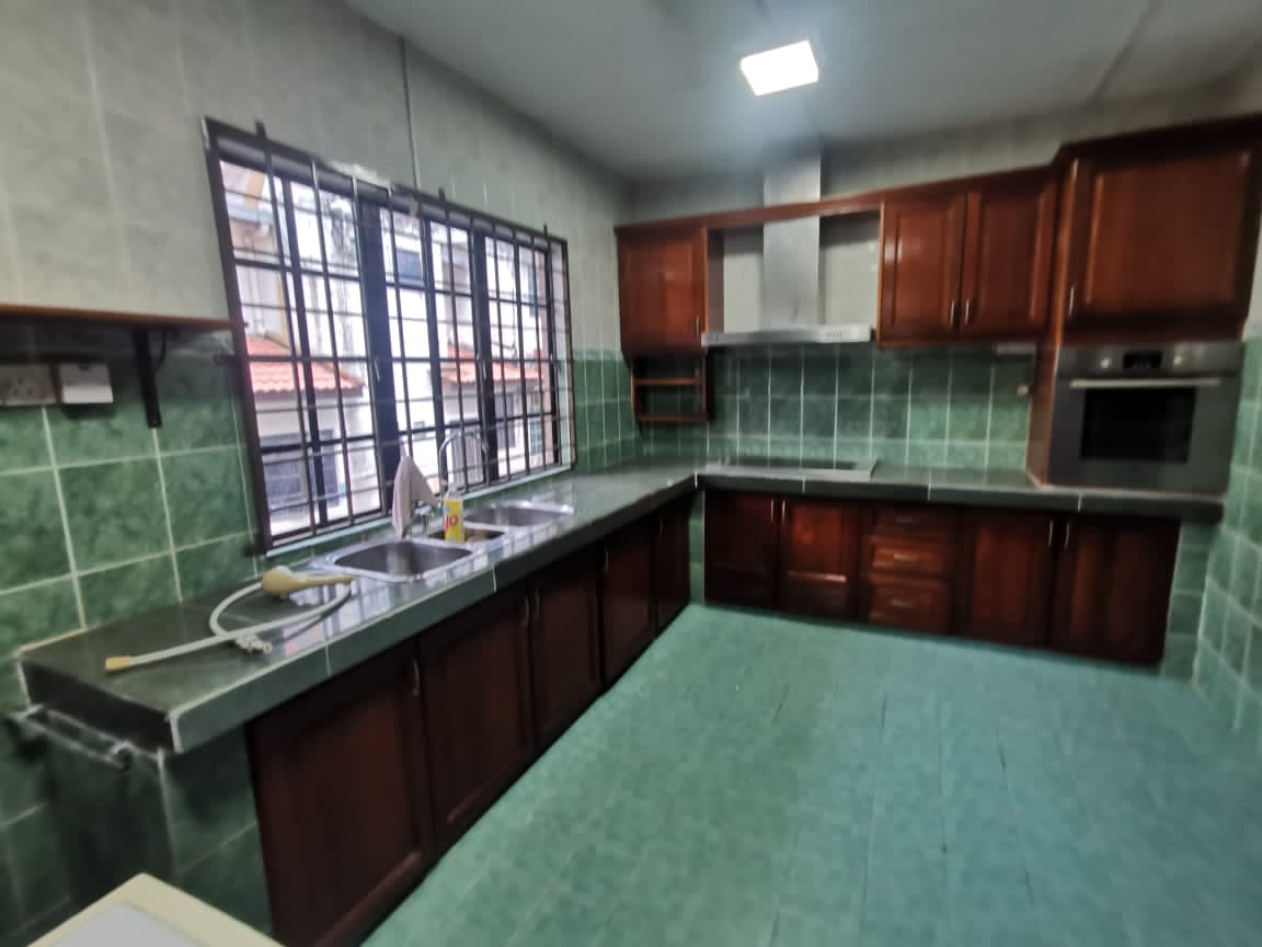 SS15 Subang Jaya Double Storey House - photo 3