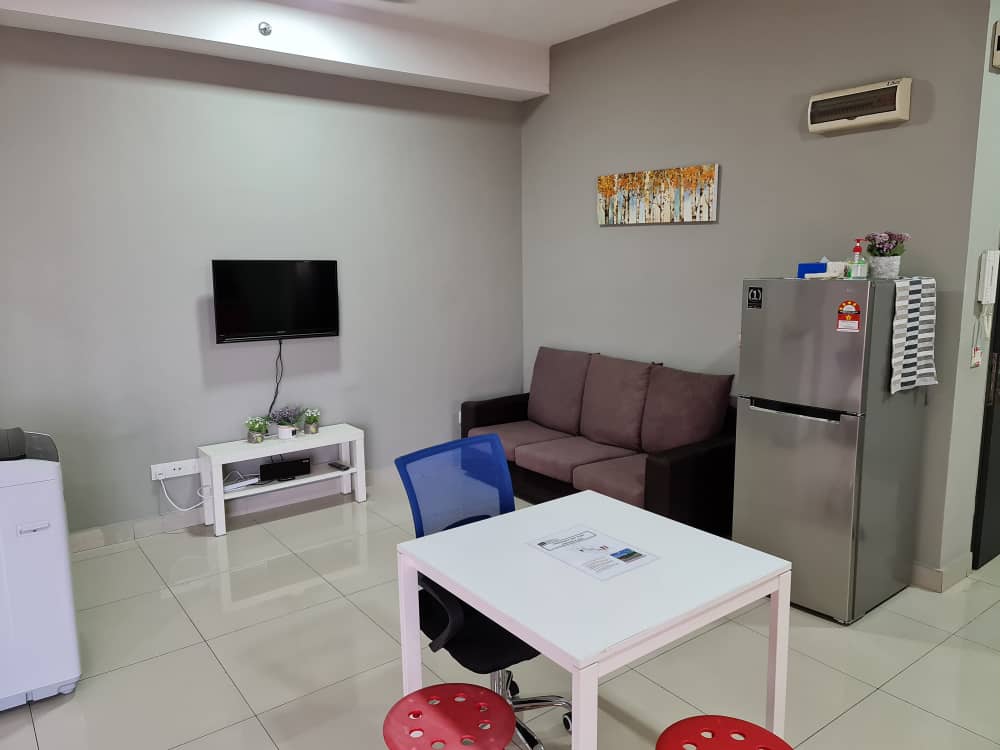 Univ 360 Place Condo Seri Kembangan - photo 3