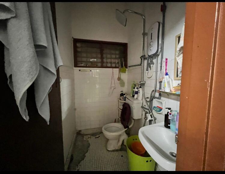Taman Ehsan Single Storey Terrace House - photo 8