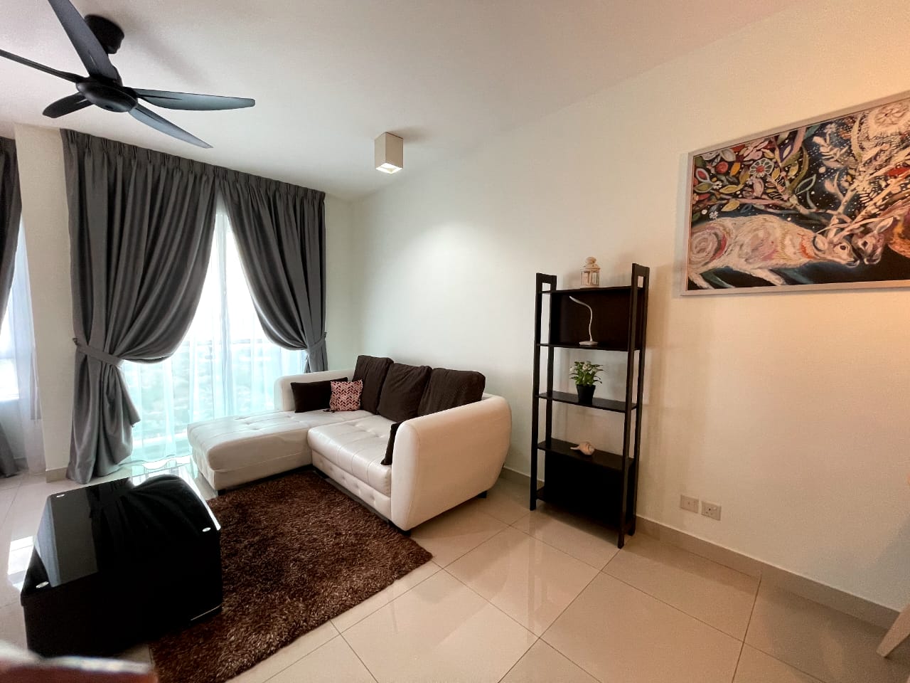 Solaris Dutamas Designer Suites - photo 2
