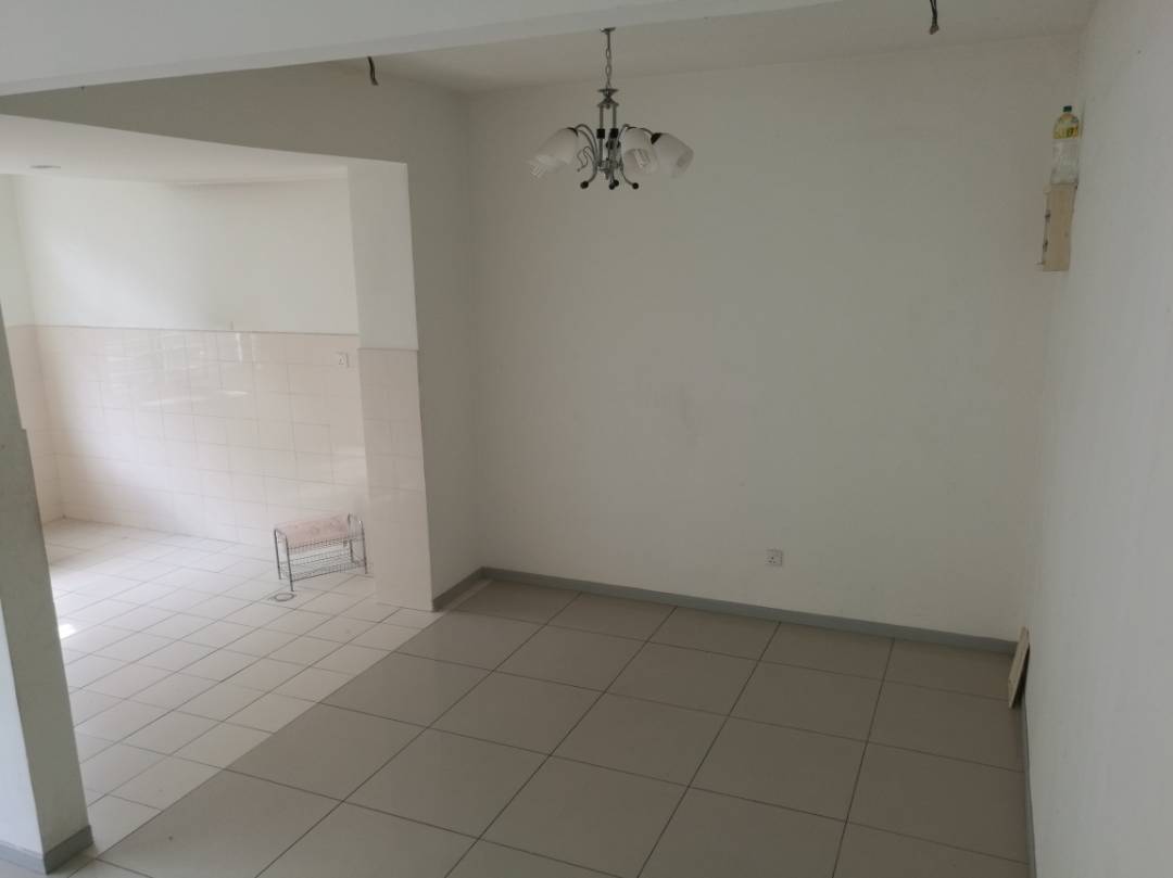 Bukit Puchong Park Villa Town House - photo 7