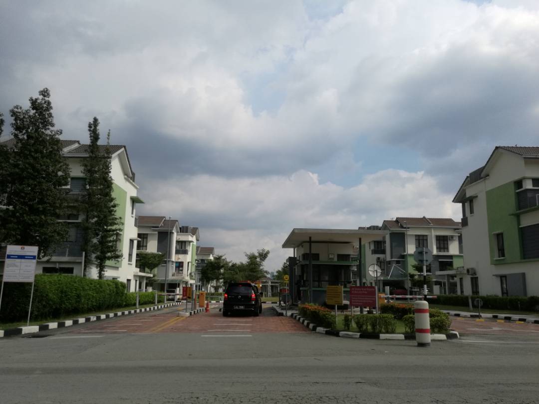 Bukit Puchong Park Villa Town House - photo 11