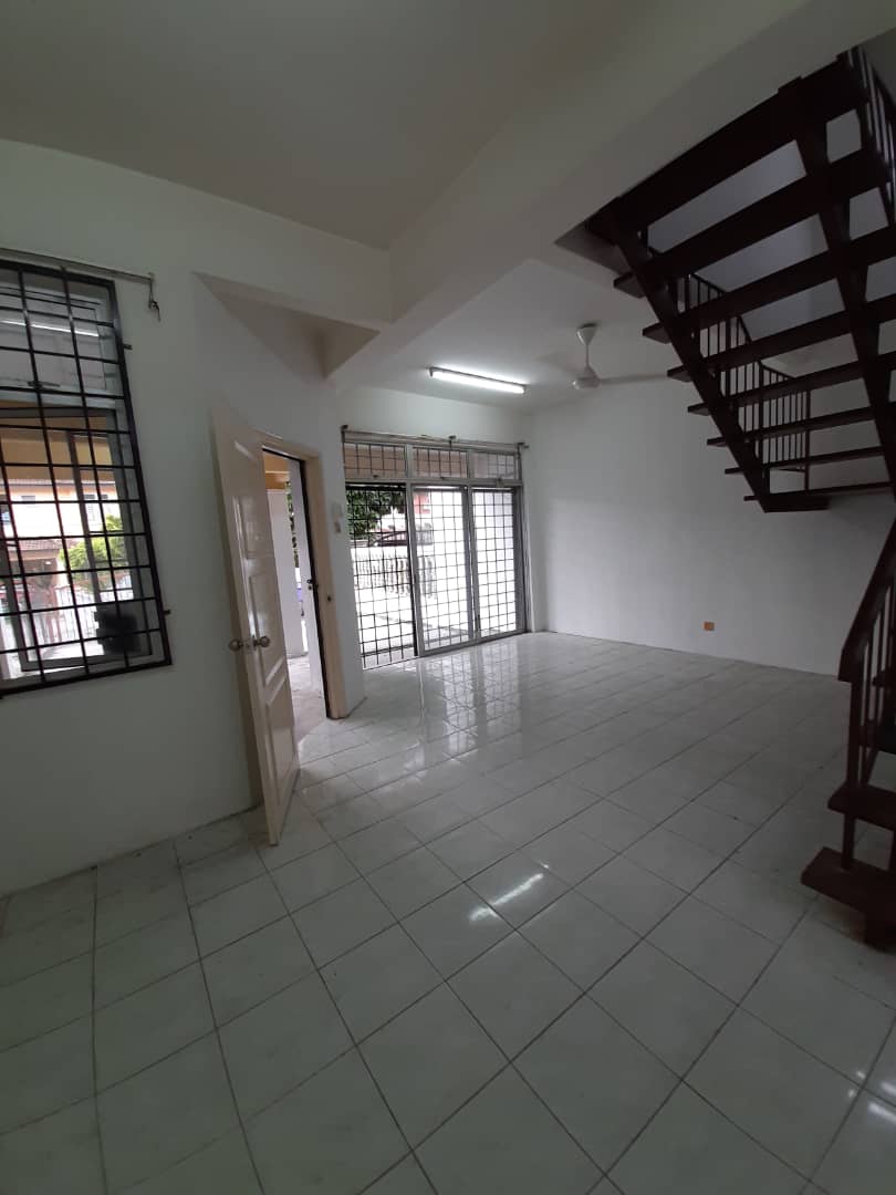 2 Storey House Taman Lestari Putra LEP 4 - photo 2