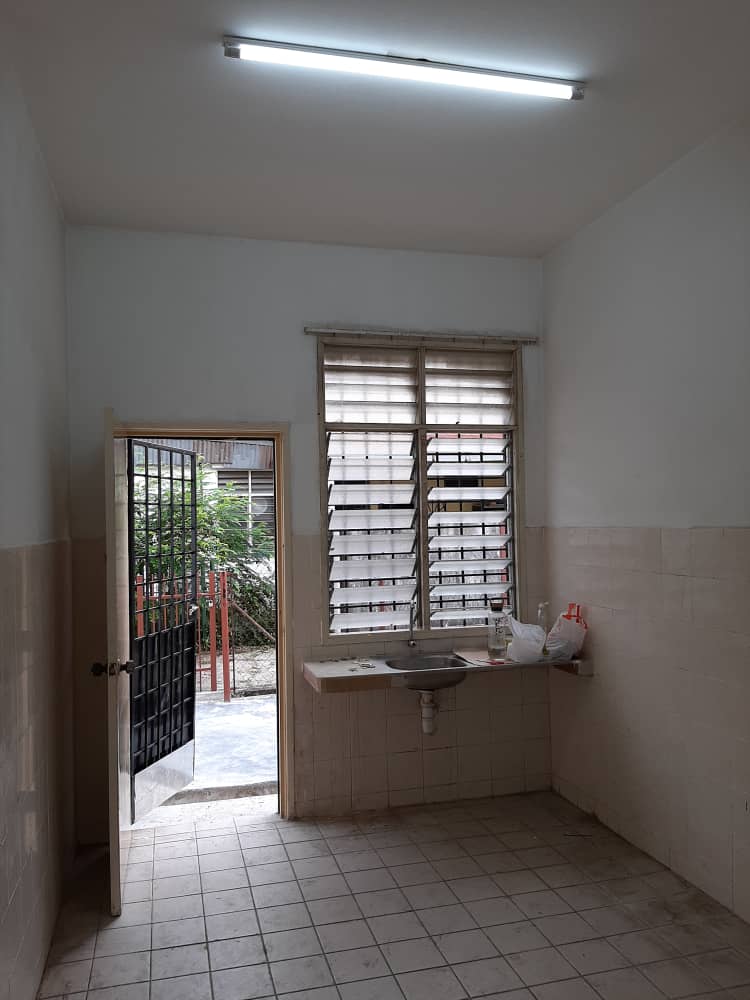 2 Storey House Taman Lestari Putra LEP 4 - photo 6
