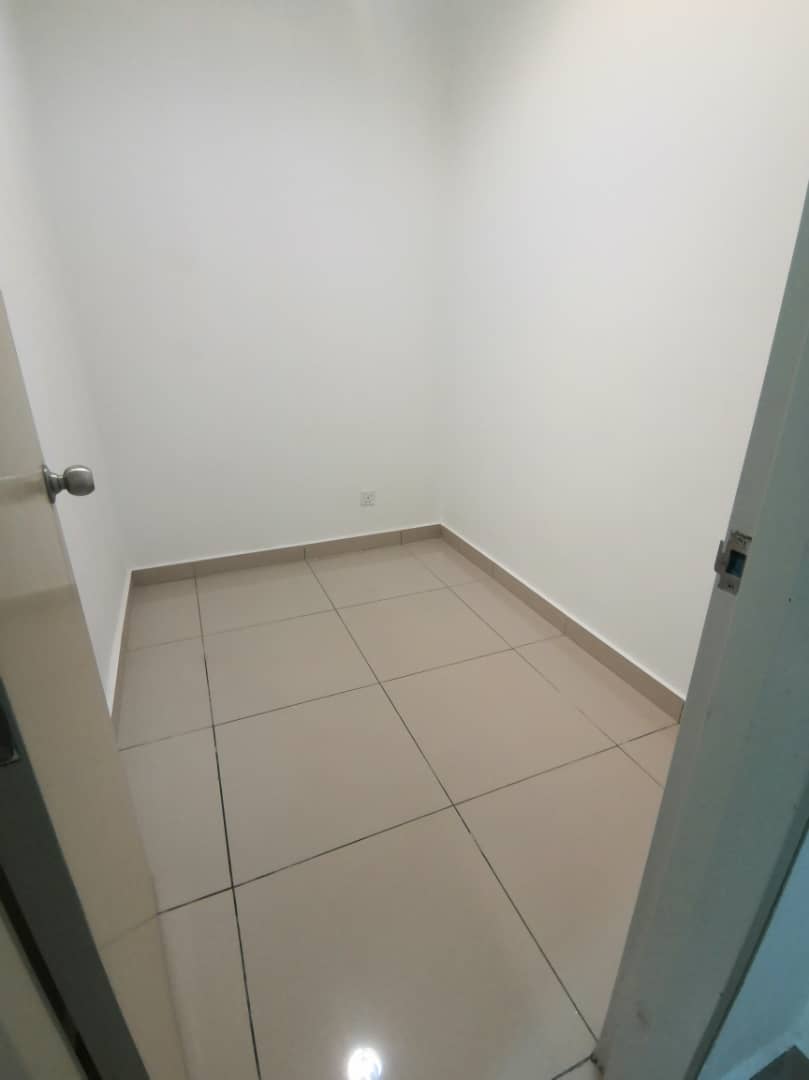 H-06-11 Pacific Place Ara Damansara - photo 2
