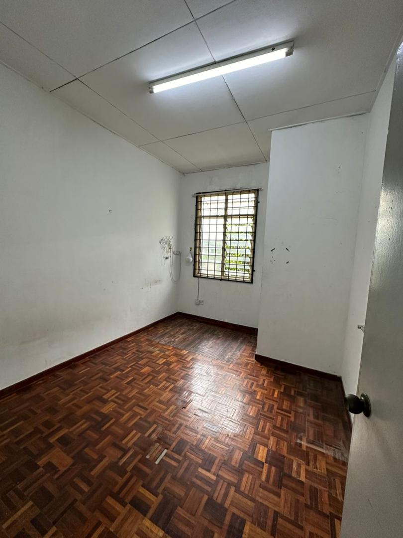 PUJ 6 , Taman Puncak Jalil - photo 8