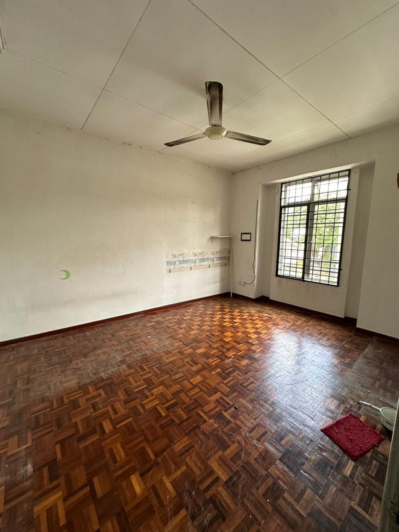 PUJ 6 , Taman Puncak Jalil - photo 10