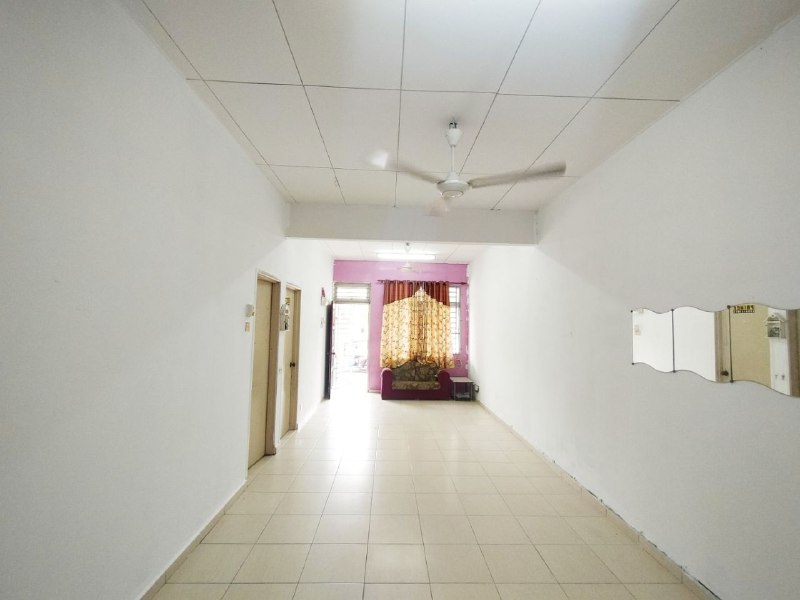TERES 1 TINGKAT, TAMAN BUNGA RAYA, SALAK TINGGI - photo 2