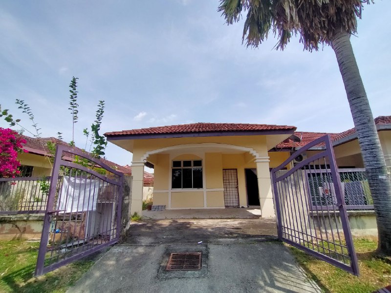 SINGLE STOREY SEMI-D, KOTA WARISAN, SEPANG