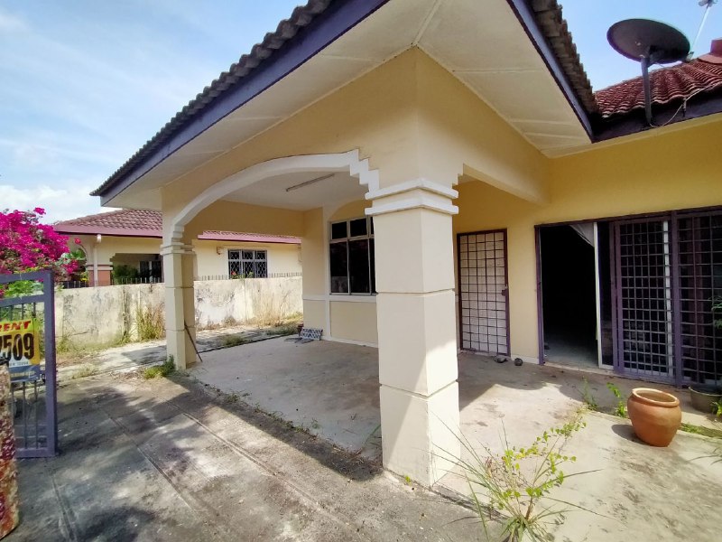 SINGLE STOREY SEMI-D, KOTA WARISAN, SEPANG - photo 10