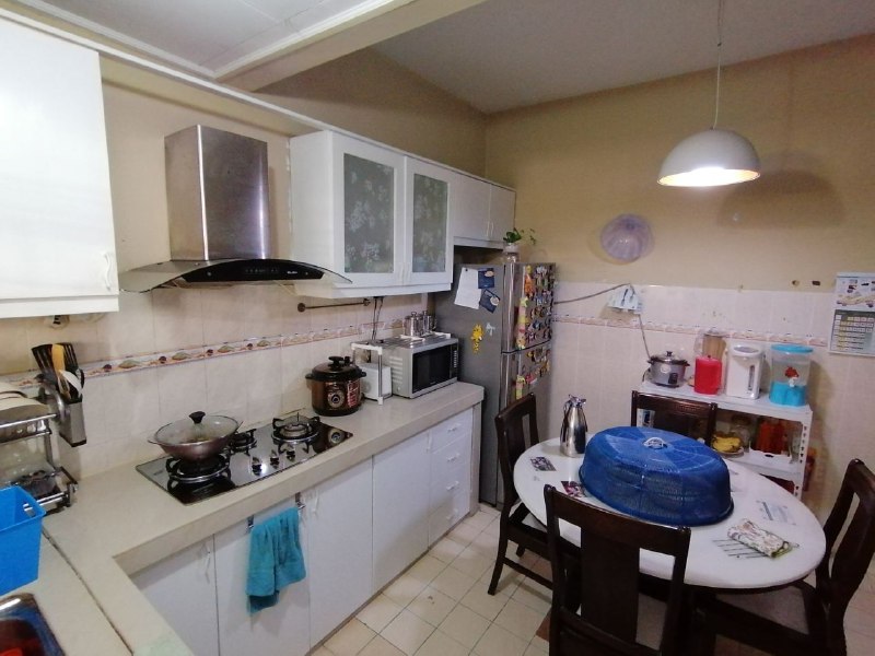 NICELY RENOVATED, PUTRA HEIGHTS 10, SUBANG JAYA - photo 6