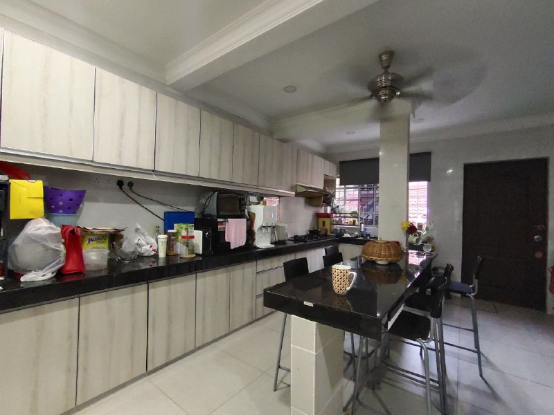 NICELY RENOVATED BUKIT RAHMAN PUTRA 7 SUNGAI BULOH - photo 5