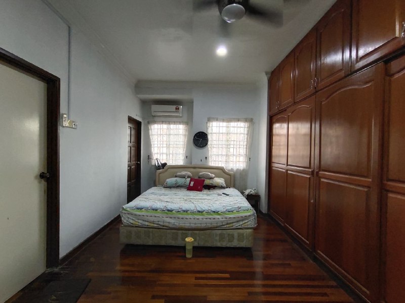 NICELY RENOVATED BUKIT RAHMAN PUTRA 7 SUNGAI BULOH - photo 6