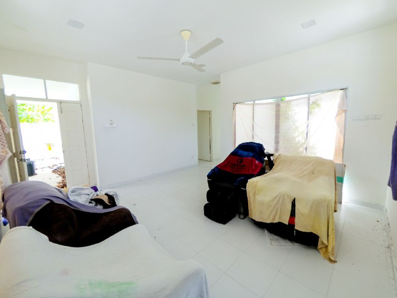 SINGLE STOREY BUNGALOW, MAHKOTA HILLS, LENGGENG - photo 6
