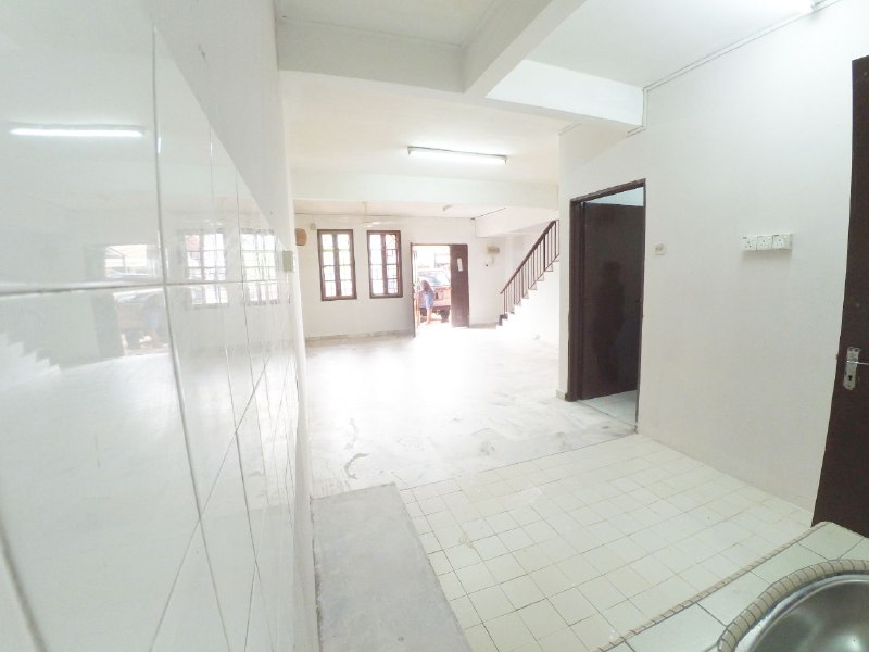 TAMAN BUKIT BELIMBING, BALAKONG SERI KEMBANGAN - photo 3