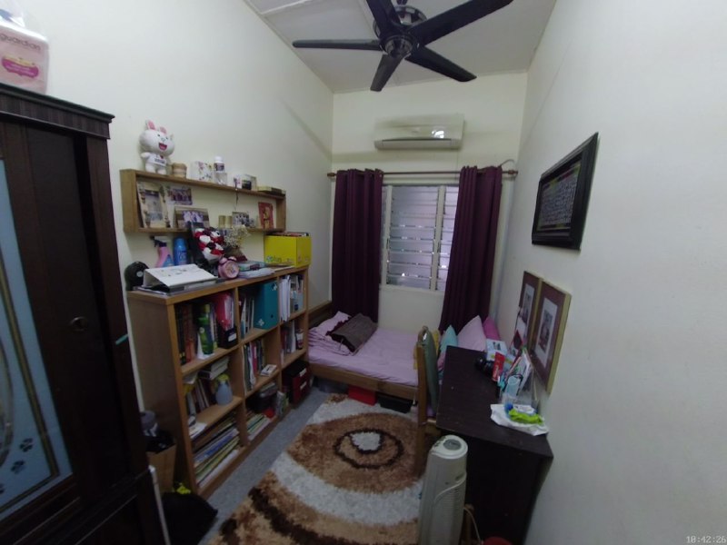RUMAH CANTIK - TAMAN KEMUNING, BANTING - photo 7