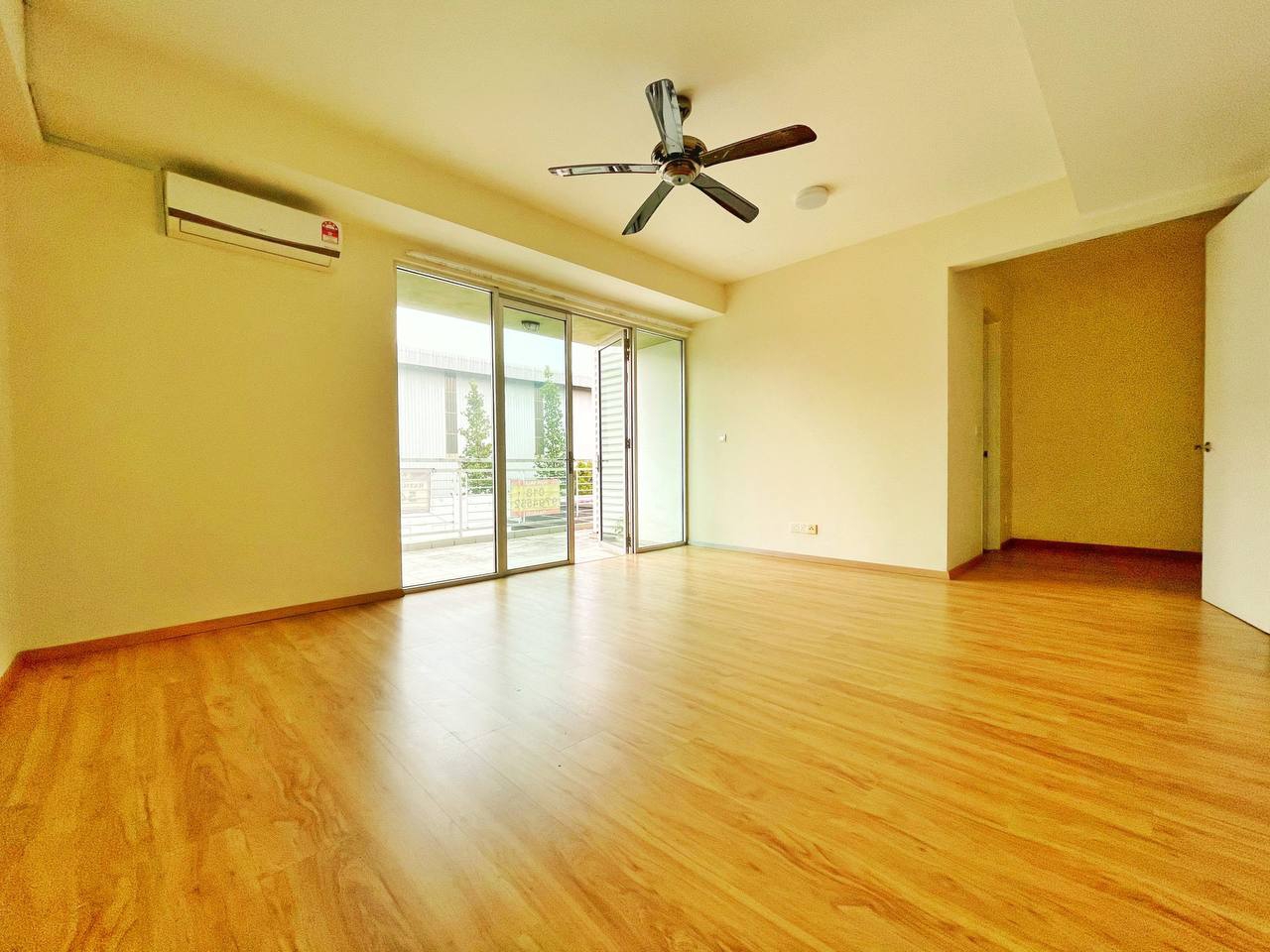 [5 BEDROOMS] SEMI-D TAMAN TROPIKA PUTRA, BUKIT RAHMAN PUTRA, SG BULOH - photo 7
