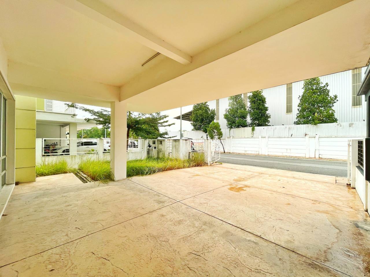[5 BEDROOMS] SEMI-D TAMAN TROPIKA PUTRA, BUKIT RAHMAN PUTRA, SG BULOH - photo 12