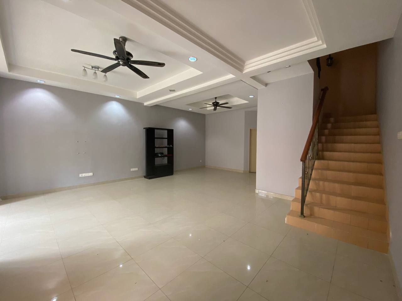 [FREEHOLD NICE HOUSE] WARISAN INDAH, KOTA WARISAN, SEPANG - photo 2