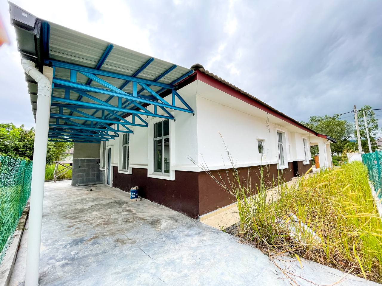 RENOVATED - 4 BEDROOMS, MAHKOTA HILLS, LENGGENG - photo 4