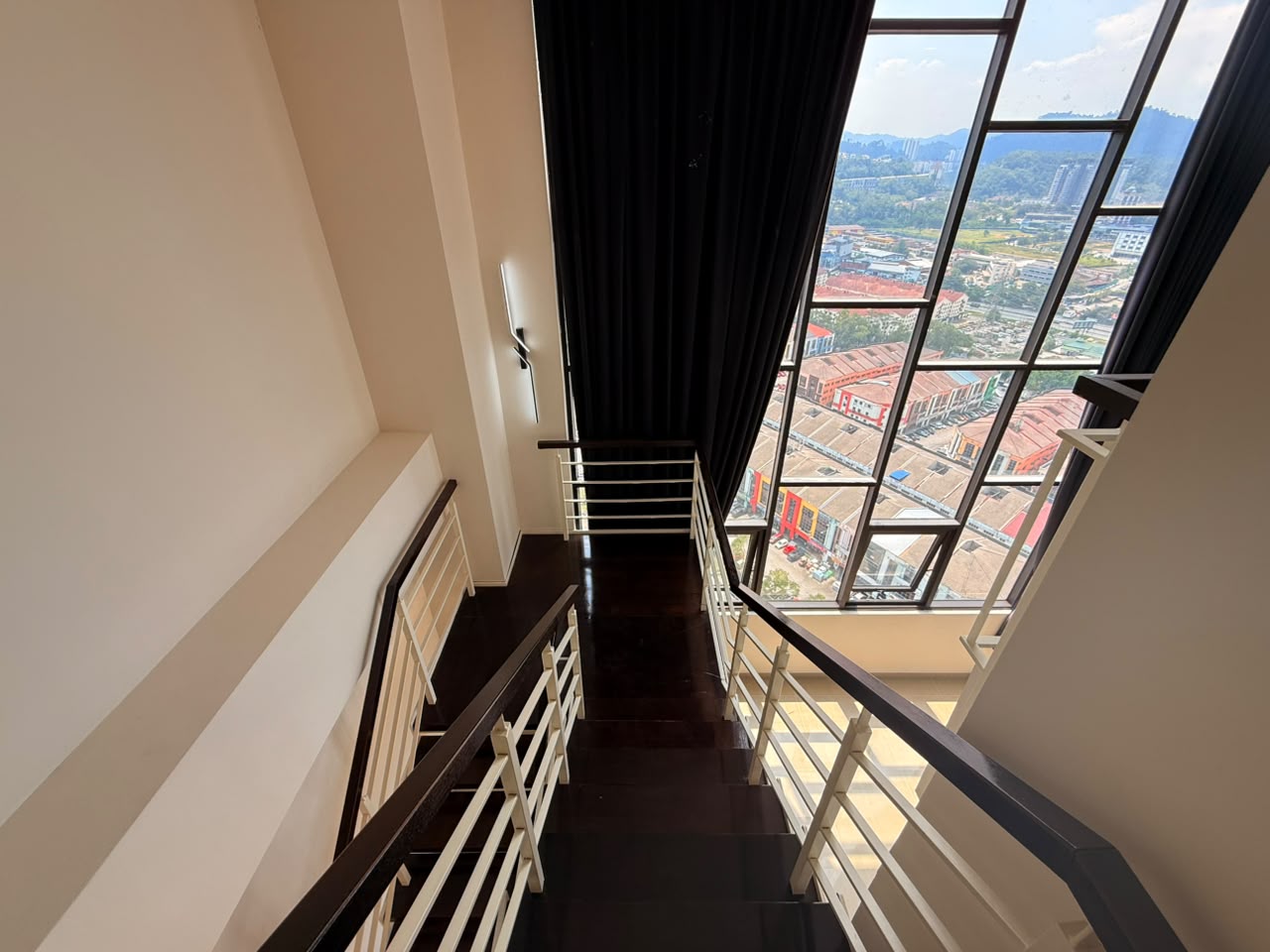 Emerald Avenue - photo 4