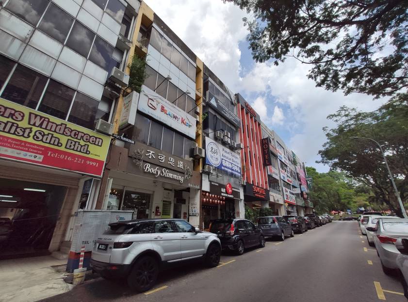 Bandar Menjalara Kepong - photo 1