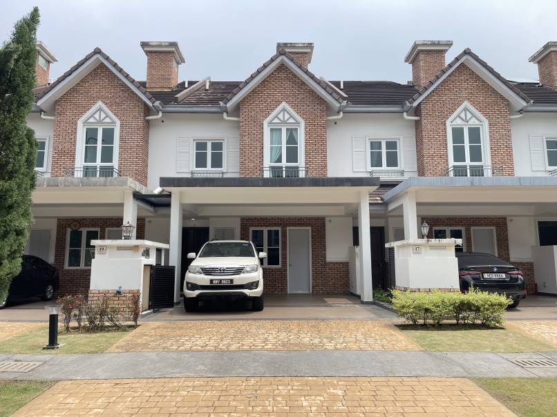 Essex Garden Setia Eco Templer