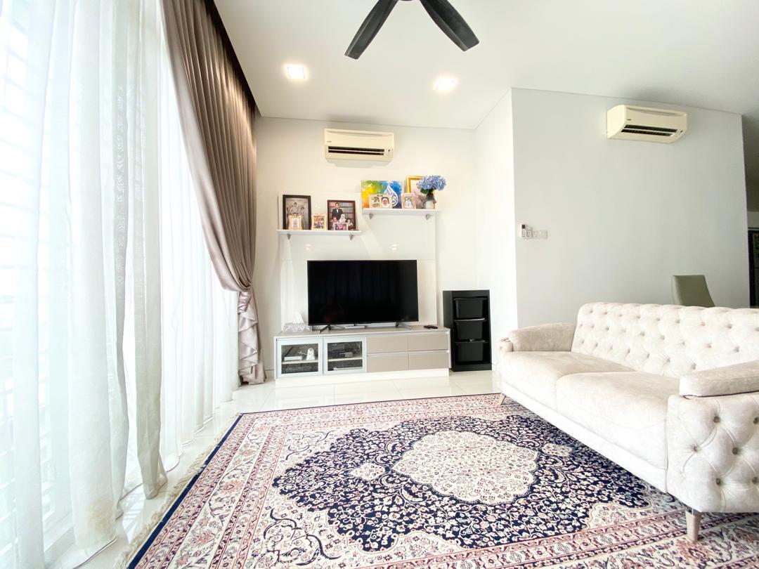 SA2211 1588 Temasya Kasih Condo Glenmari by Emily - photo 7
