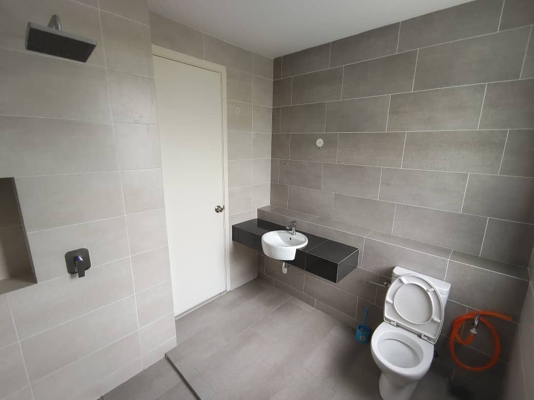 SA23052145 2sty house 4br4b Wisteria Rimbayu by JB - photo 9