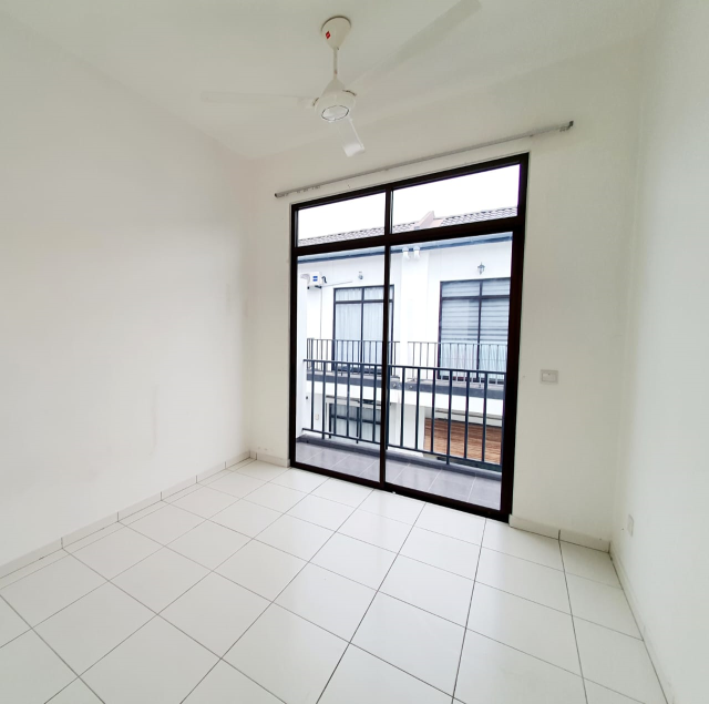 2 Storey Eco Graham Puncak Alam by Lucas - photo 5