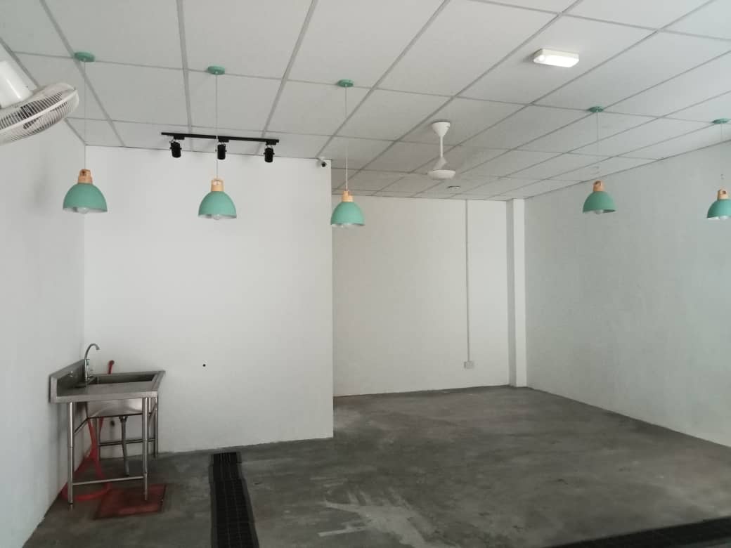 1sty Shop Niaga Bestari Puncak Alam by Chee Hin - photo 2