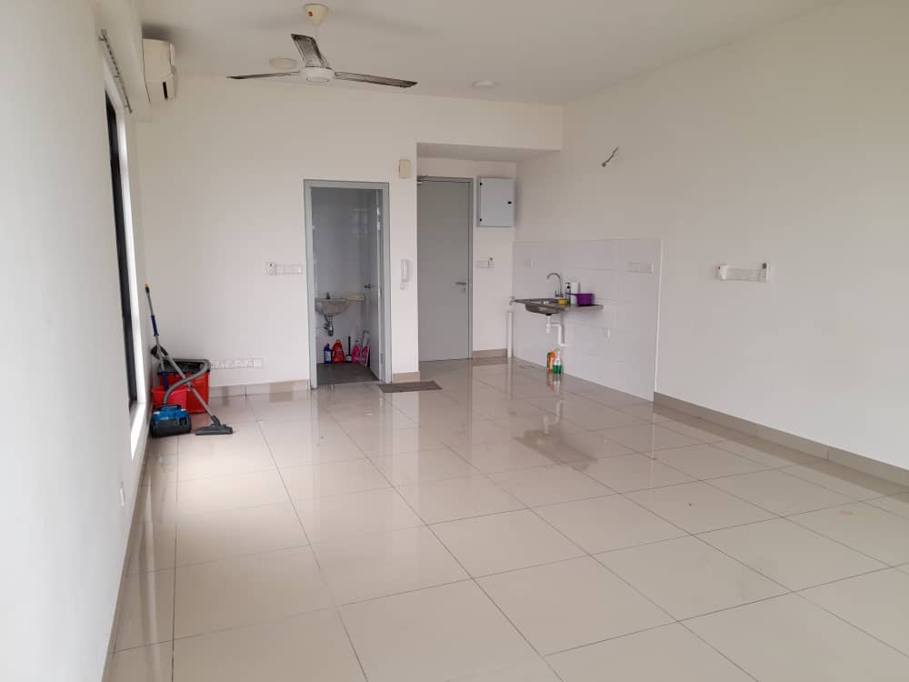 Utropolis Suites 2 Glenmarie by Jr for Rent at Selangor Shah Alam