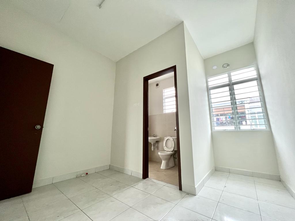 Maple Hillpark Puncak Alam by Lucas - photo 4