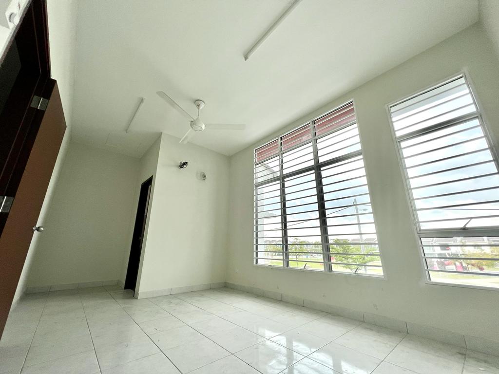 Maple Hillpark Puncak Alam by Lucas - photo 5