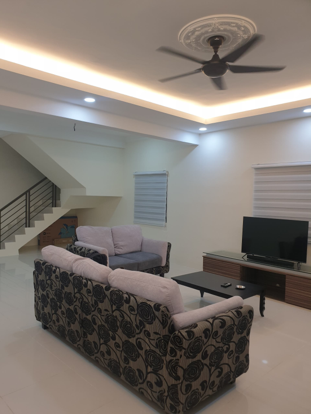 2 Storey Endlot FF Nusa Rhu by Lucas - photo 2