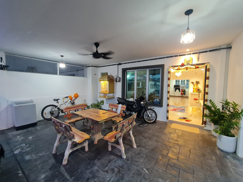 Corner Rentak Perdana by Chee Hin - photo 2