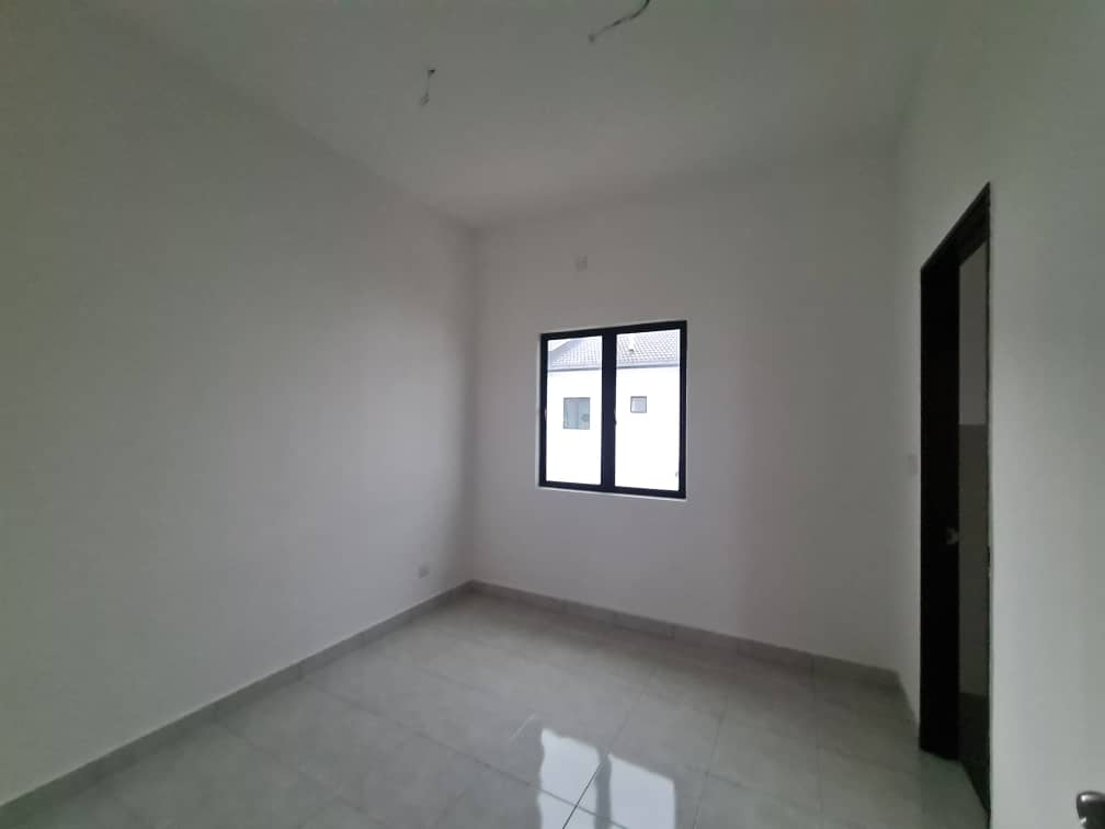 End Lot Iris Hillpark WTL by Chee Hin - photo 9
