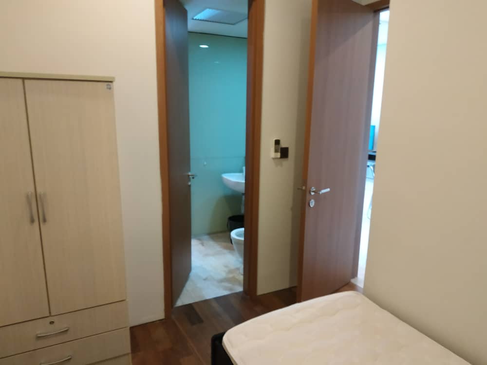 Soho Suites Jalan Perak KLCC Pavillion Nearby MRT - photo 4