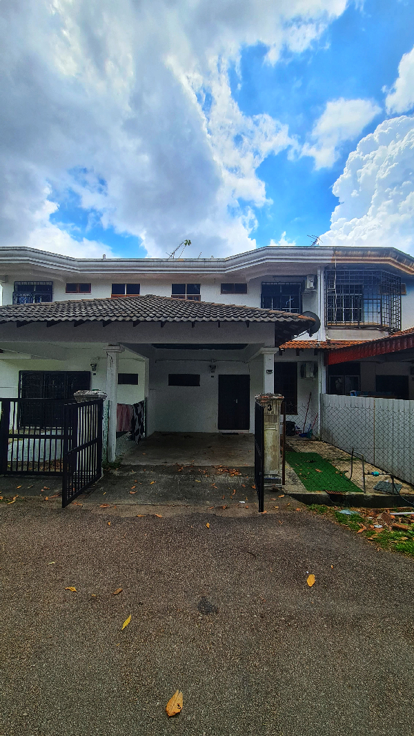 [Hot Area] Taman Bukit Beruang Indah Melaka Freehold Double Storey For Sale.