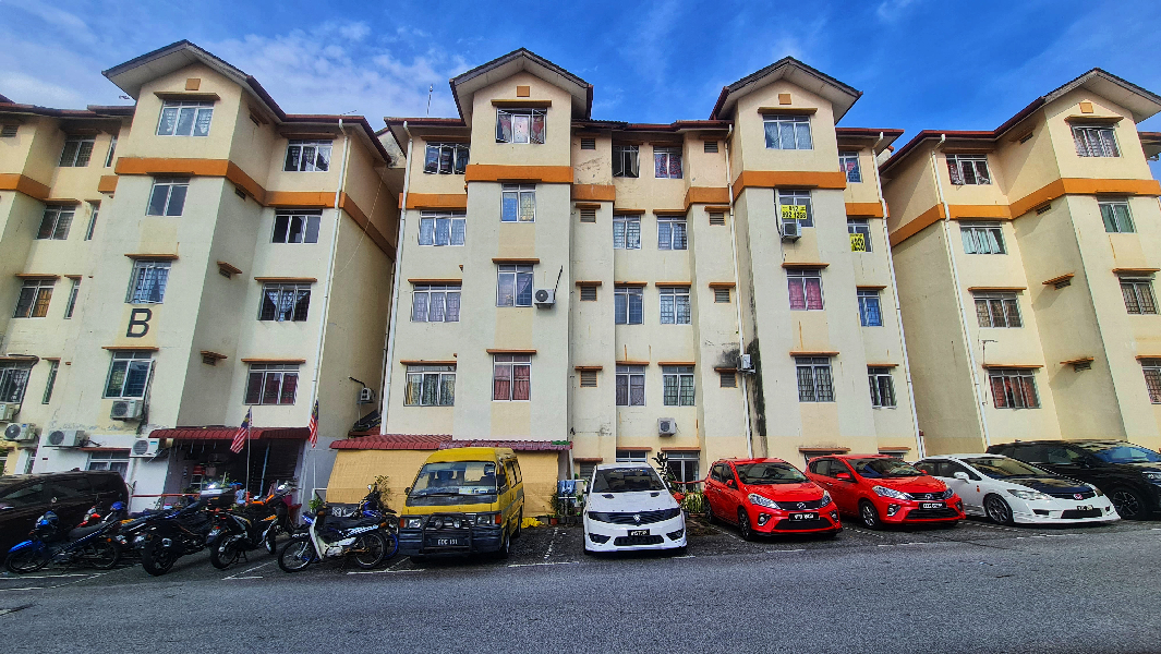 BUKIT INAI BATANG BENAR NILAI FREEHOLD 797 Sqft/3B2B APARTMENT UNTUK DIJUAL