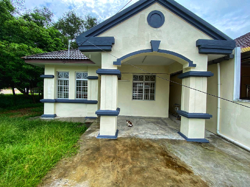 PANTAI SEPANG PUTRA @BAGAN LALANG FREEHOLD CORNER UNIT SINGLE STOREY SEMI D FOR SALE - photo 1