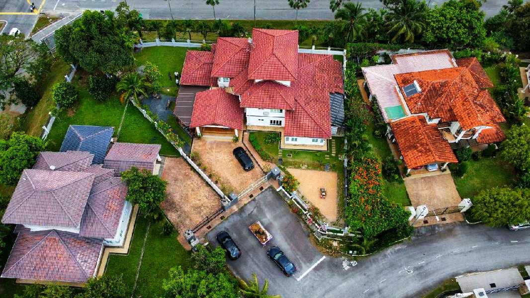 RENOVATED & FURNISHED FREHOLD OPEN TITLE 2.5 STOREY BUNGALOW ARCA SUADAMAI 12,543 sqft, BANDAR TUN H