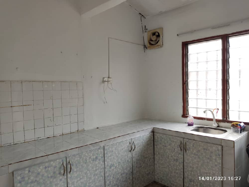 1 Storey Terrace House Intermediate Lot, Taman Maznah, Kampung Jawa, Klang - photo 2