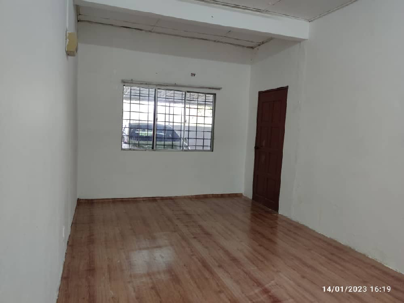 1 Storey Terrace House Intermediate Lot, Taman Maznah, Kampung Jawa, Klang - photo 8