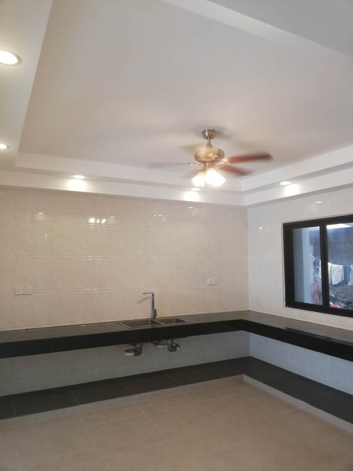 2 Sty Bungalow Taman OUG - photo 5