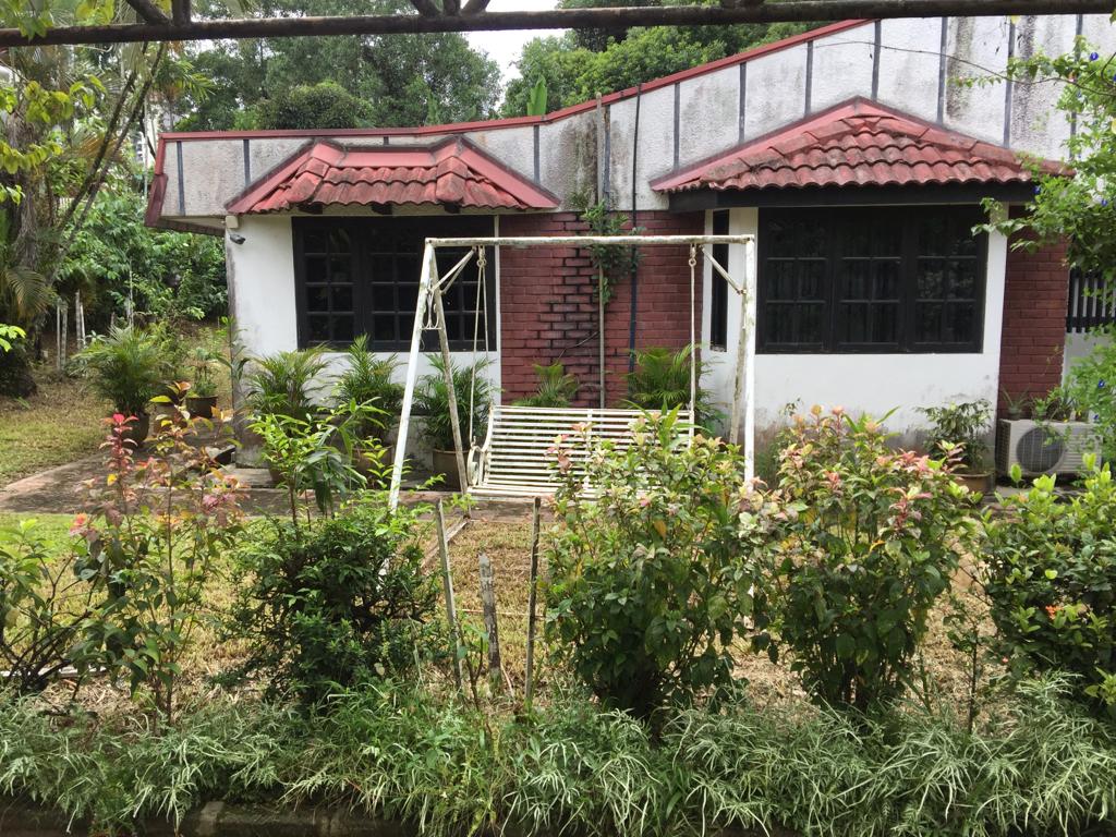 Bungalow 14 Jln Awan Kerawang Mr Sham - photo 2